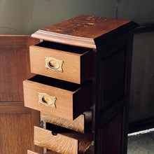 Load image into Gallery viewer, Oak Arts & Crafts Pedestal Unit