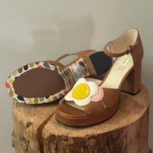 Load image into Gallery viewer, Orla Kiely x Clarks Platform Heels – UK Size 5