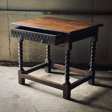 Load image into Gallery viewer, 18th C Gothic Revival Table