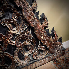 Load image into Gallery viewer, Decorative Buddhist Temple Pediment