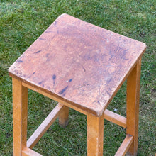 Load image into Gallery viewer, Pair of 1950s Lab Stools