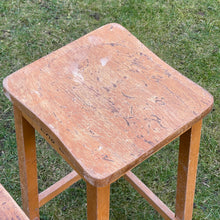 Load image into Gallery viewer, Pair of 1950s Lab Stools
