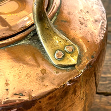 Load image into Gallery viewer, Large Antique George III Copper Kettle – Circa 1780