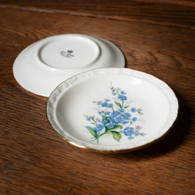 Load image into Gallery viewer, Royal Albert 'Forget Me Not' Bone China Plates