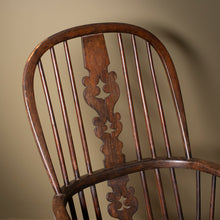 Load image into Gallery viewer, Late 18th century English Windsor armchair
