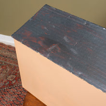 Load image into Gallery viewer, Vintage 1950s Dolls’ House Georgian Style
