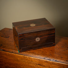 Load image into Gallery viewer, Victorian/Edwardian vanity box c.1880–1910
