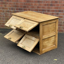 Load image into Gallery viewer, Late 19th century pine cupboard

