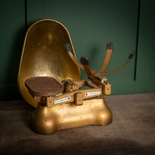 Load image into Gallery viewer, Vintage W &amp; T Avery Ltd. Weighing Scales
