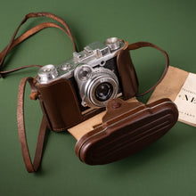 Load image into Gallery viewer, Zeiss Ikon 538/24 Camera
