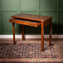 Load image into Gallery viewer, Late 18th Century Georgian Side Table
