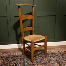 Load image into Gallery viewer, Dutch prayer chair (bidstoel / bidbankje) with rush seat.
