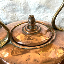 Load image into Gallery viewer, Large Antique George III Copper Kettle – Circa 1780
