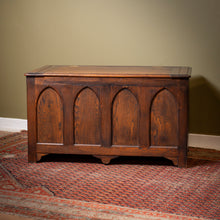 Load image into Gallery viewer, Gothic Revival Oak Kist
