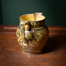 Load image into Gallery viewer, Early 19th Century Silver Lustre Jug
