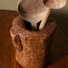 Load image into Gallery viewer, Small Log Utensil Pot
